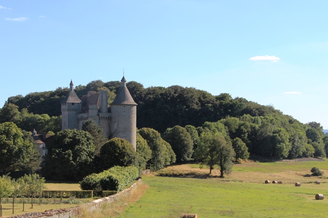 _____________________ Château de Villemonteix